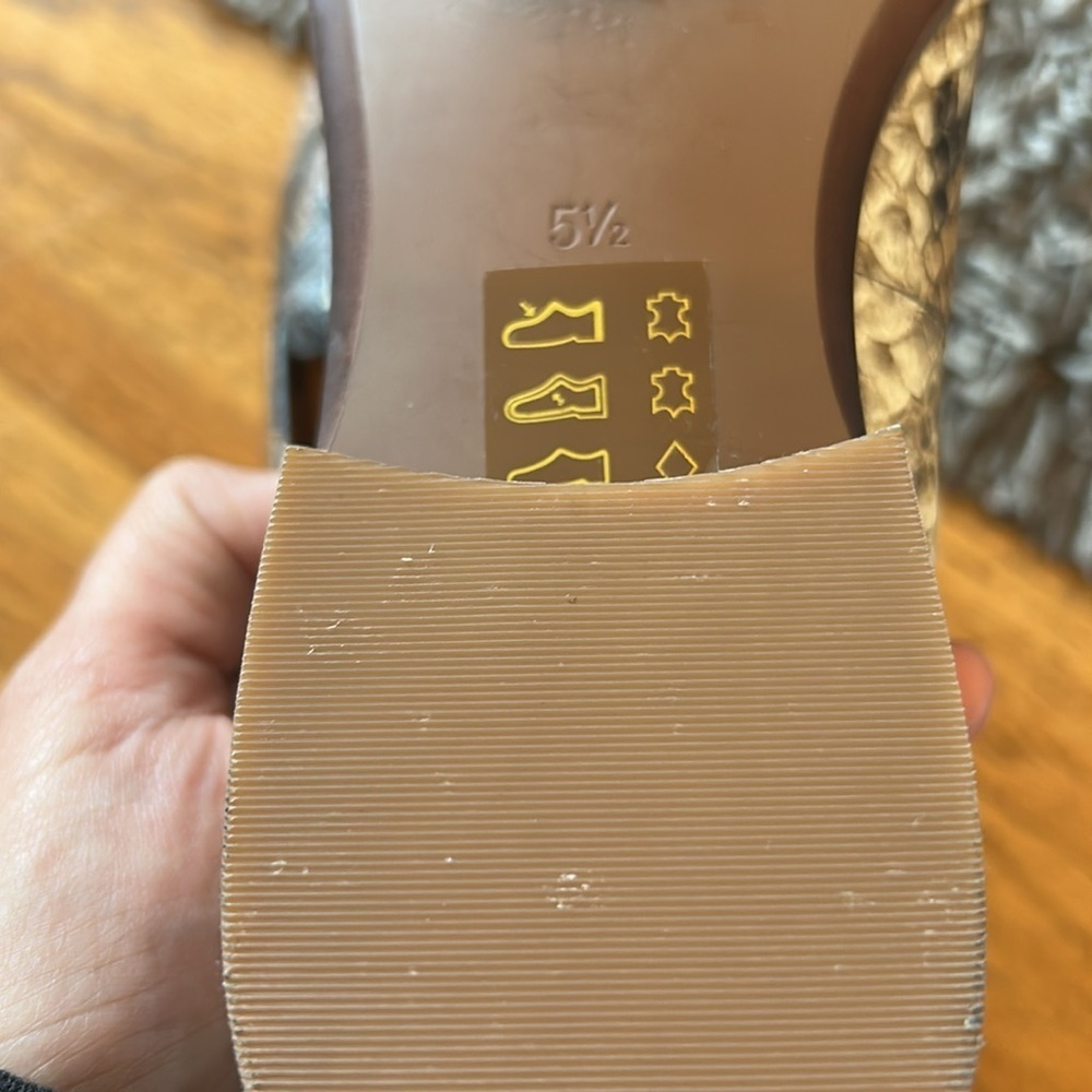 Madewell The Frances Loafer in Snake Embossed Leather Size 5.5 - Picture 9 of 11